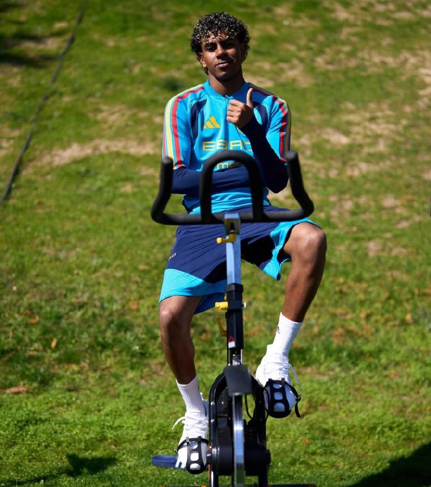 巴萨球员闪耀国家队赛场 助球队力克强敌