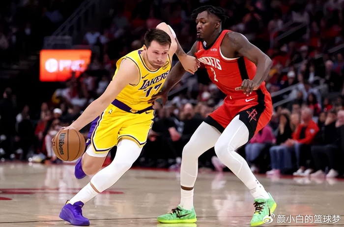 火箭逆转太阳阿门爆发率队取胜 伊森状态回升助